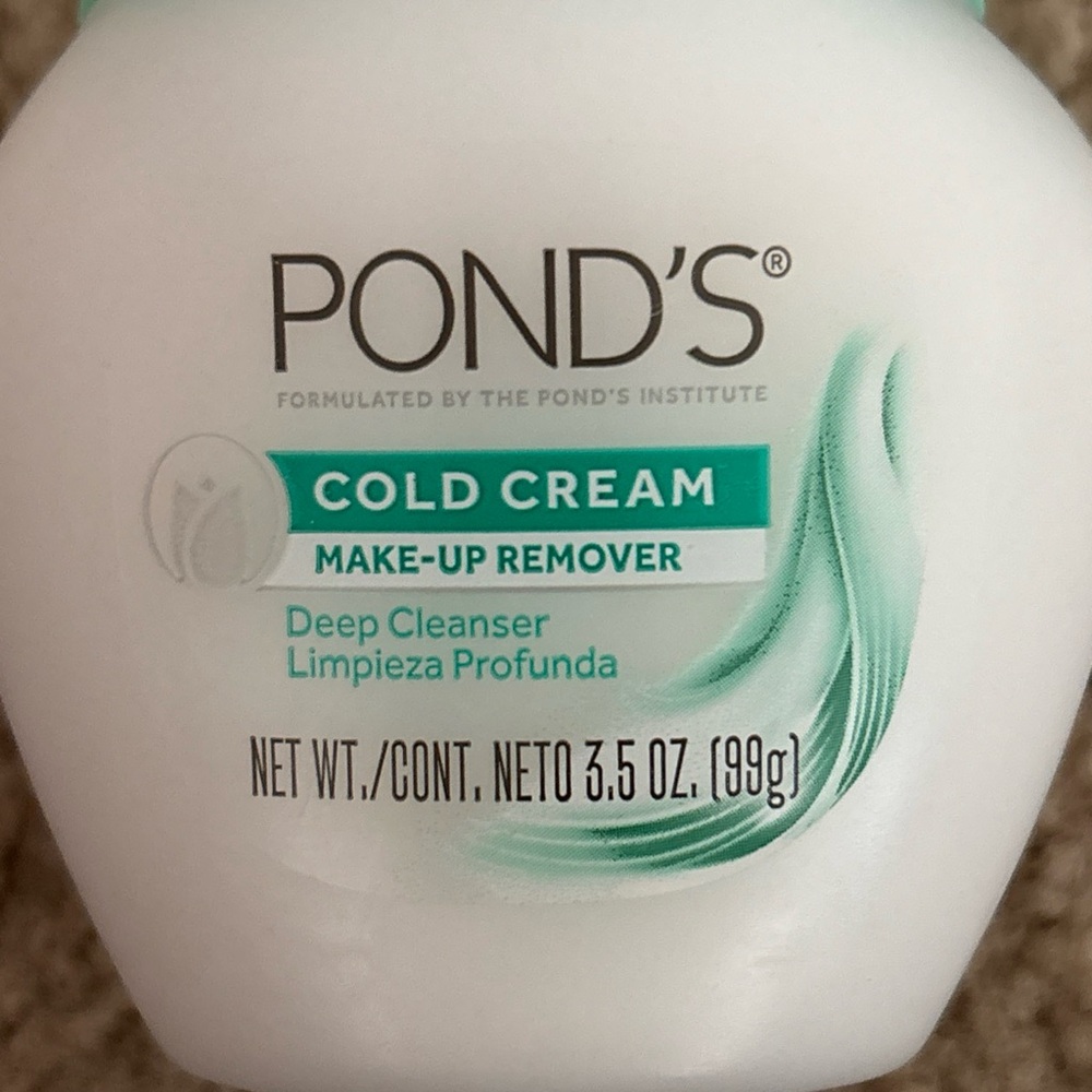 New Pond's Cold Cream Cleanser and Makeup Remover 3.5 oz hypoallergenic